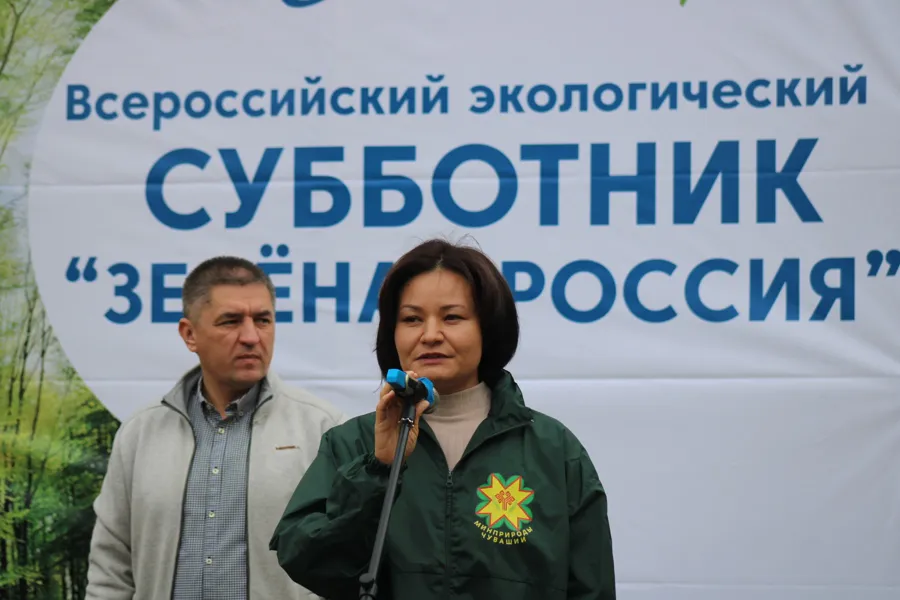 Чебоксарцы на субботнике «Зеленая Россия» собрали восемь тонн мусора