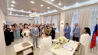 В Ленинском районе Чебоксар начал работу обновлённый зал для бракосочетаний