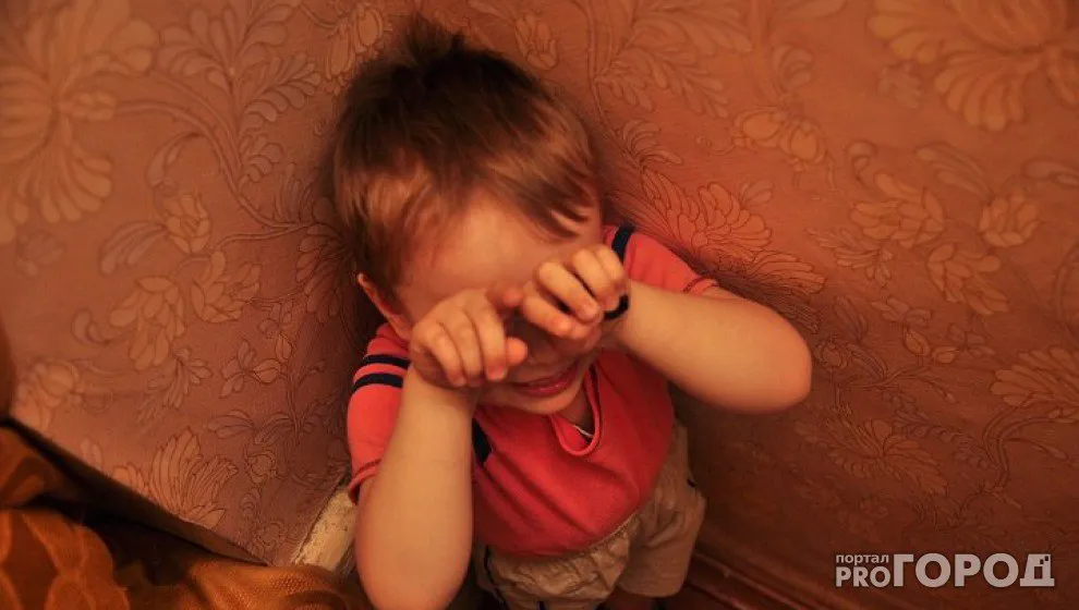 В Новочебоксарске 7-летнего мальчика переселили к бабушке из-за того, что мать избивала его