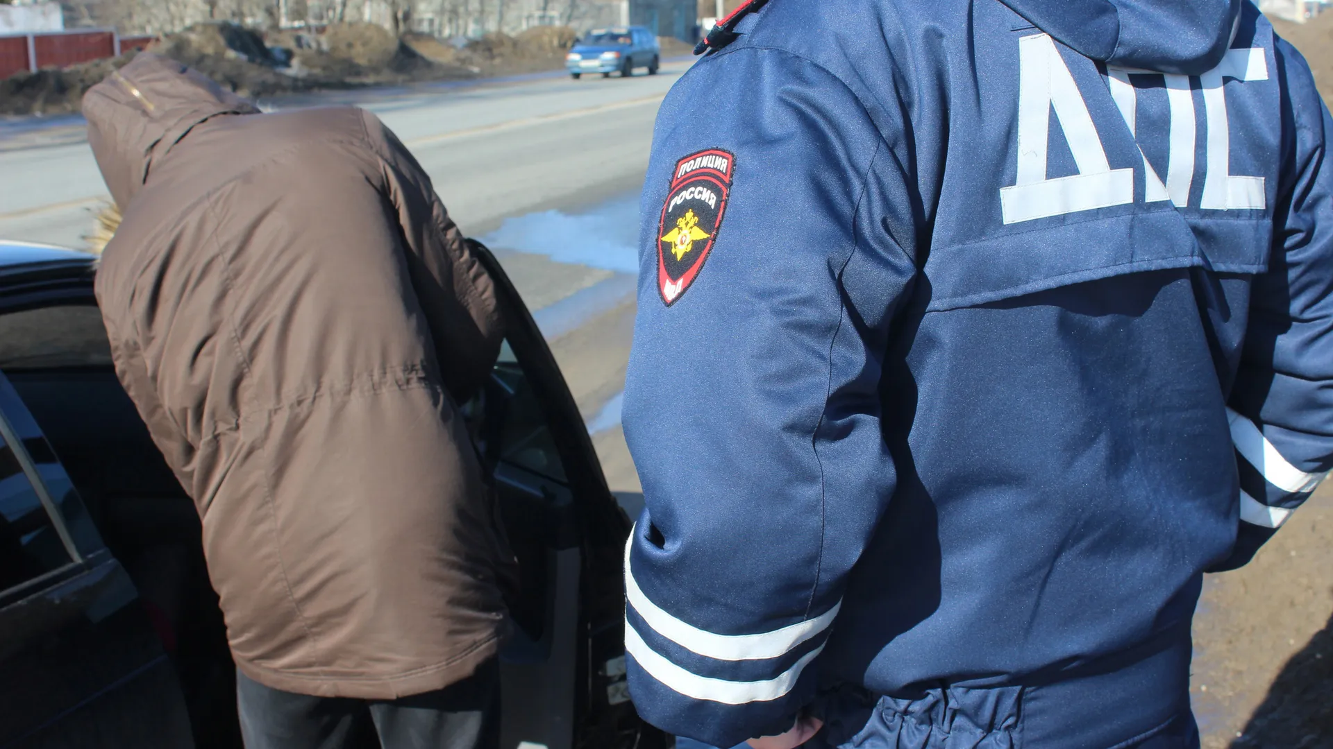 С 3 марта за установку таких фар зимой сразу лишат прав без разбирательств – стоят у каждого второго водителя