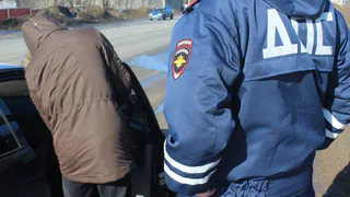 в начале февраля начнут лишать прав даже трезвых водителей: водителей ждет новый сюрприз по вечерам