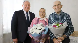 Супруги из Чувашии отметили 70-летний юбилей семейной жизни