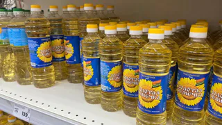 Это масло берите по 4 бутылки: в Роскачестве опубликовало лучшие марки подсолнечного масла