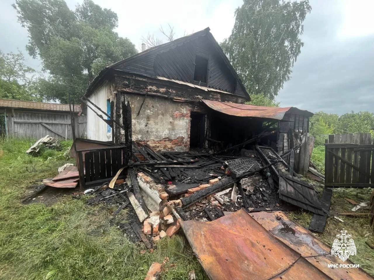 Трагедия в Чувашии: пожилой мужчина погиб в огне