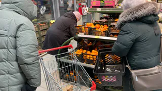 Россиянам раскрыли список продуктов, которые лучше обходить стороной в "Магните" и "Пятёрочке"