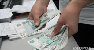 С 1 июля эти банкноты теперь просто бумажки: банк не примет, а в магазине покрутят у виска