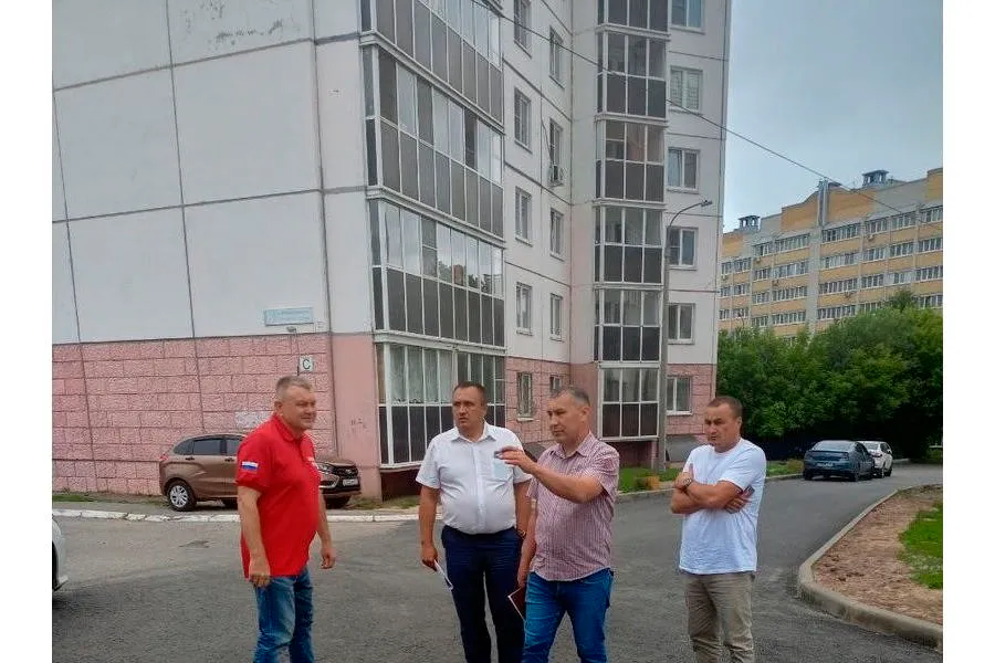 В Чебоксарах обустраивают дворовые территории