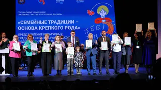 Чувашия стала лидером Всероссийского форума «Вместе — ради детей! Вместе в Год семьи!»