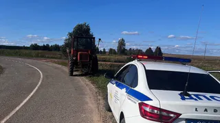 В Чувашии задержали и оштрафовали пьяного тракториста