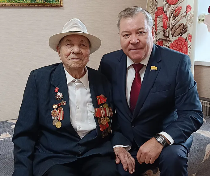 В Ядринском районе со 105-летием поздравили ветерана Великой Отечественной войны