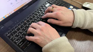 Житель Чувашии хотел купить дешевый телефон в интернете, но лишился своих сбережений