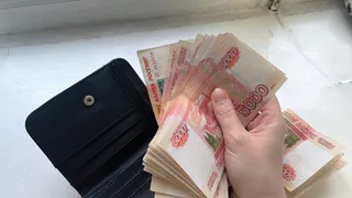 Для всех, кто хранит дома купюры 5 000 рублей - важное изменение с 4 марта
