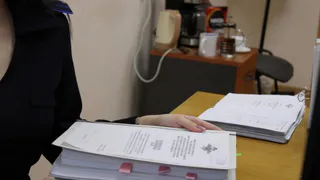 Экс-преподаватель из Чувашии стал фигурантом дела о развратных действиях с ученицами