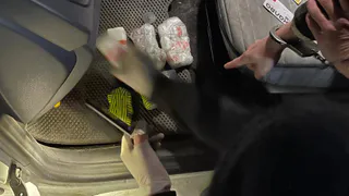 Жителя Краснодарского края лишили машины и денег за попытку провести через Чувашию 1,5 кг наркотиков