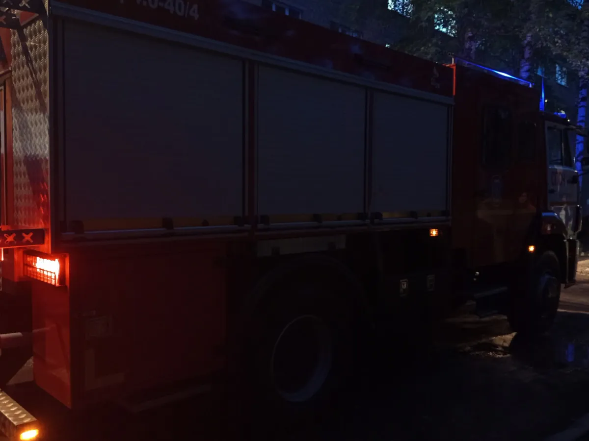 В Чебоксарах спасатели ликвидировали возгорание в кирпичной бане